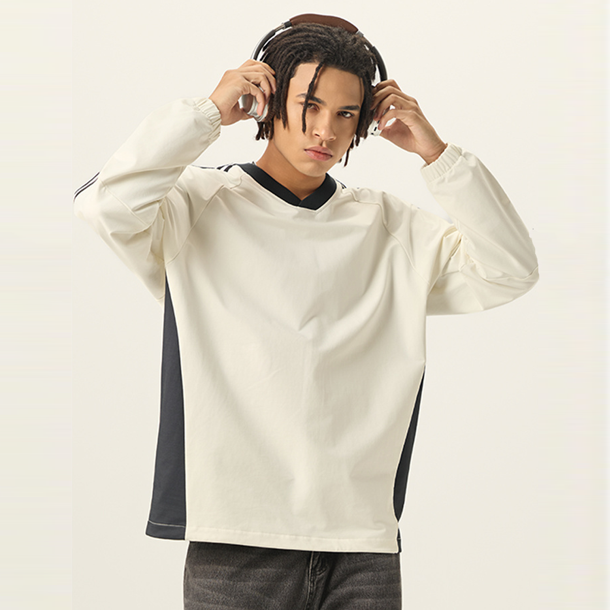 Colorblock V-neck Long Sleeve Shirt